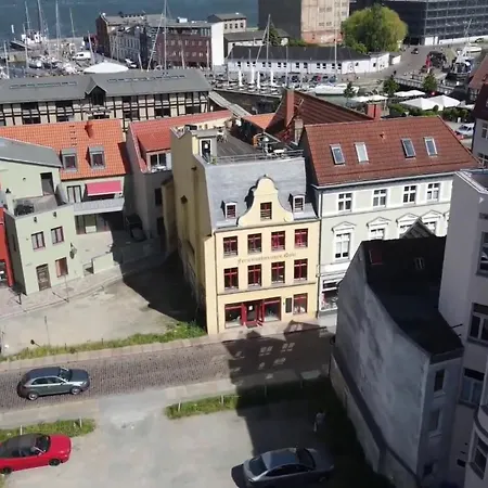 - Haus Gohr, Quartier 6 *